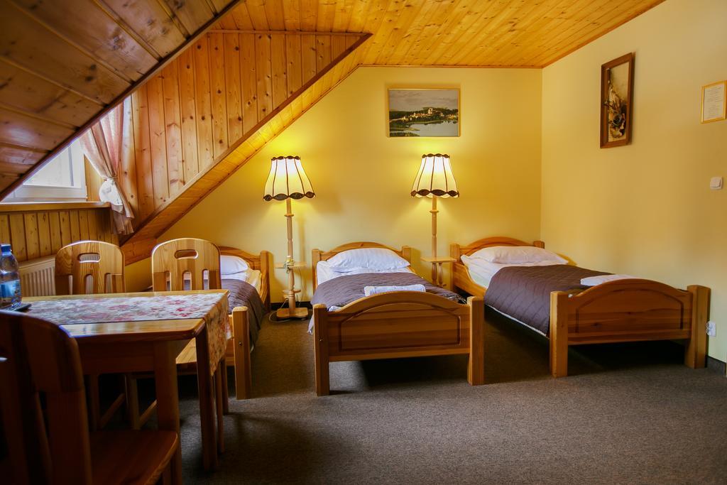 Abro Hotel Аугустов Екстериор снимка
