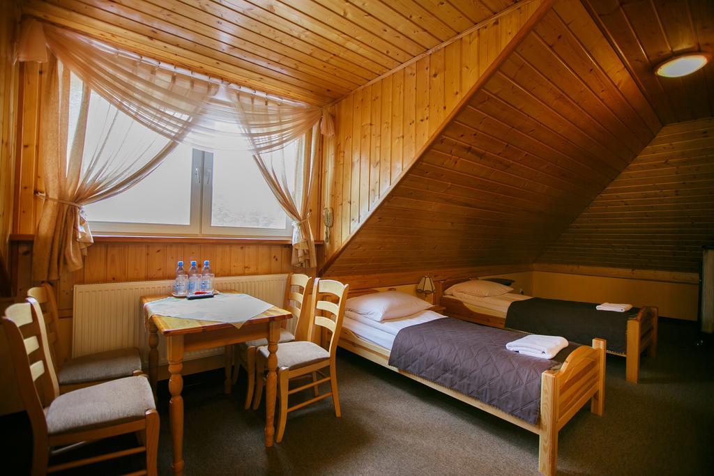 Abro Hotel Аугустов Екстериор снимка